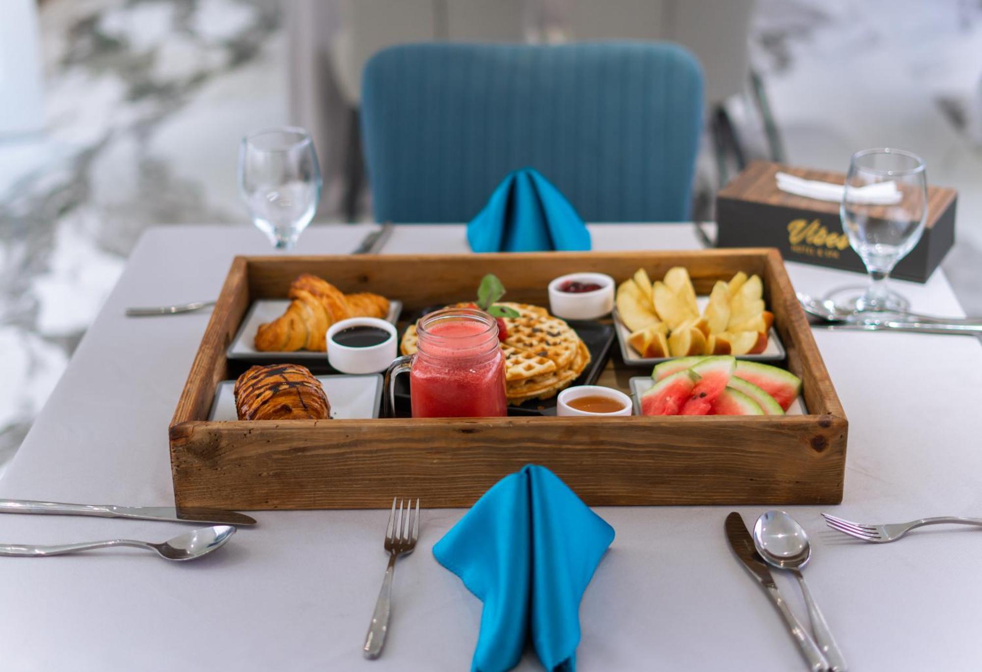 Vibes Hotel And Spa Адис Абеба Екстериор снимка