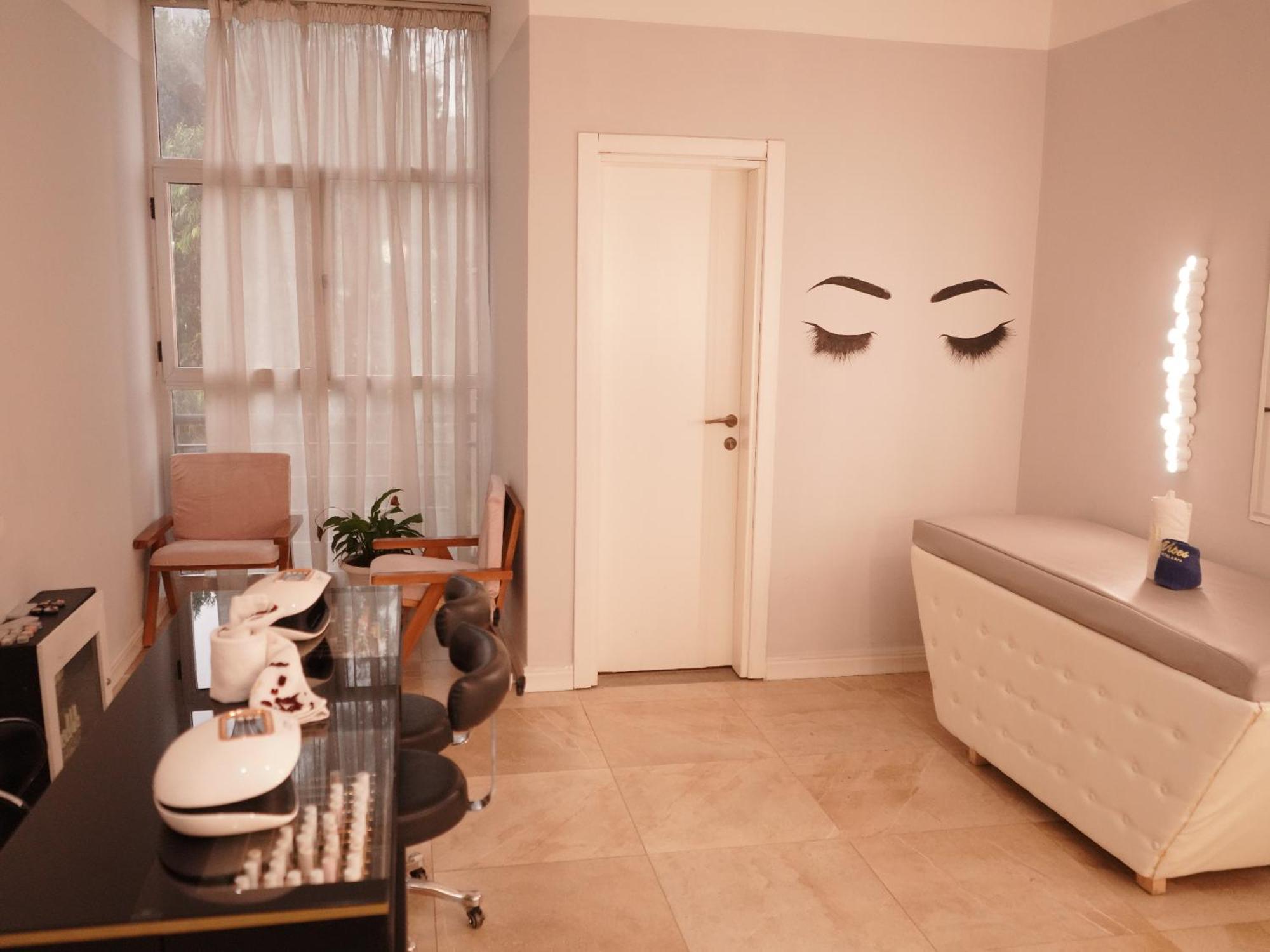 Vibes Hotel And Spa Адис Абеба Екстериор снимка